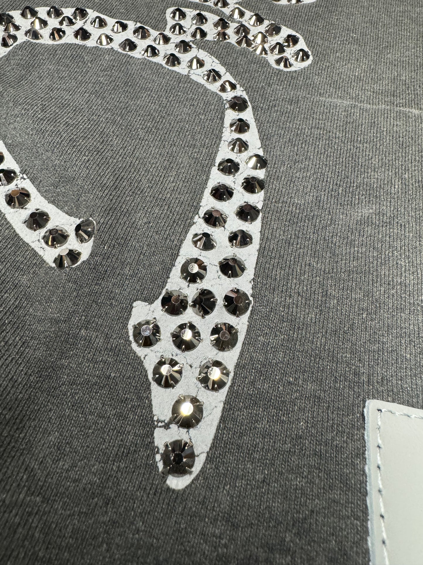 Irekye Specialty tee with Silver Tiffany