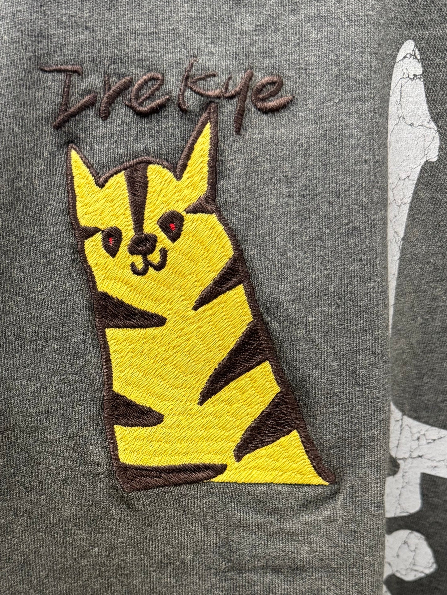 Signature Wash Tee - Yellow Cat